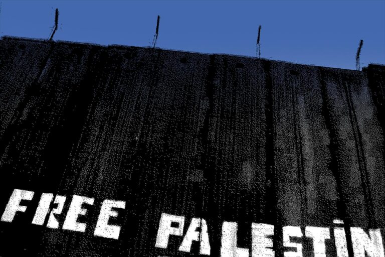 «Die Siedlungen sind strategisch so gelegt, dass sie die Lebensumstände der einheimischen Bevölkerung so miserabel wie möglich machen.» (Bild: Helena)